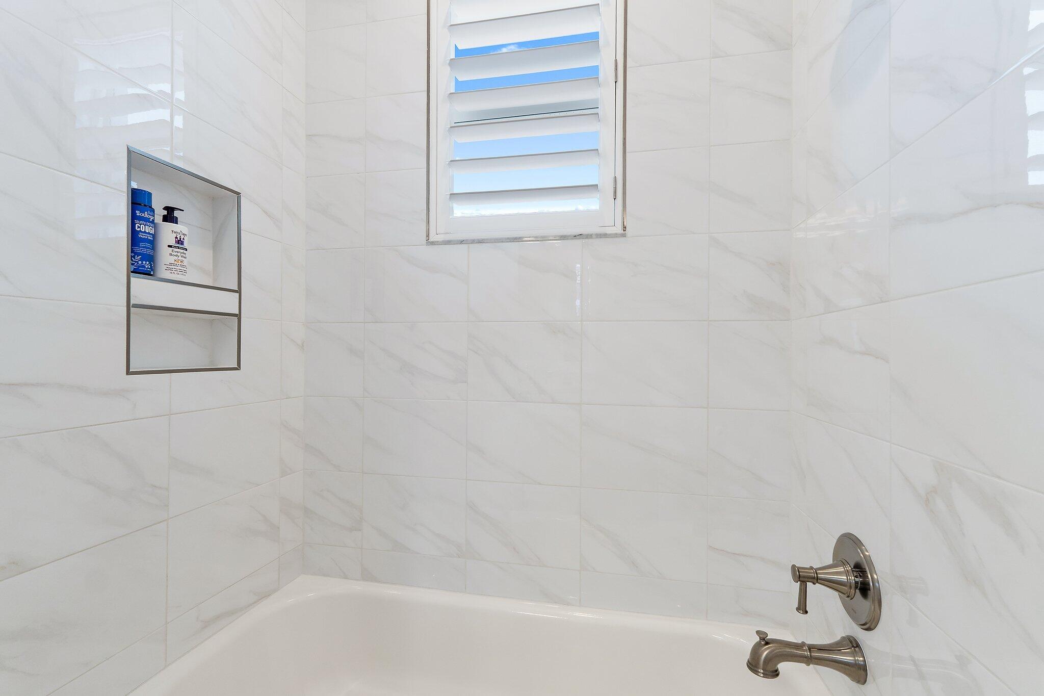 ALTON NEIGHBORHOOD - Residential