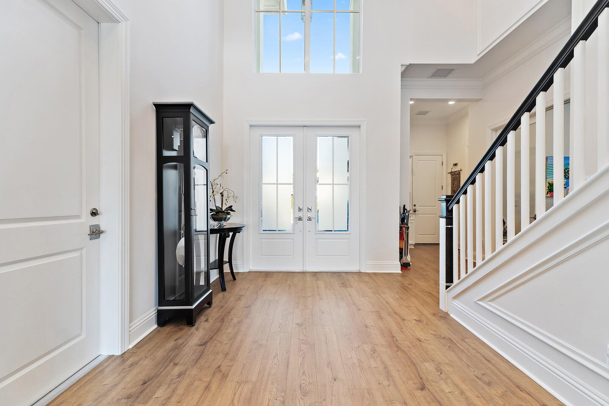 ALTON NEIGHBORHOOD - Residential