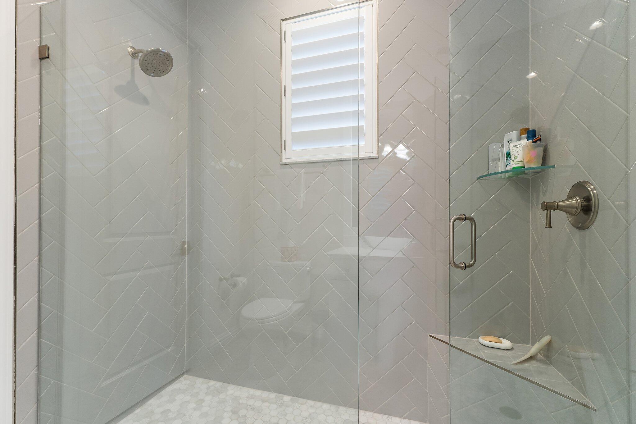 ALTON NEIGHBORHOOD - Residential