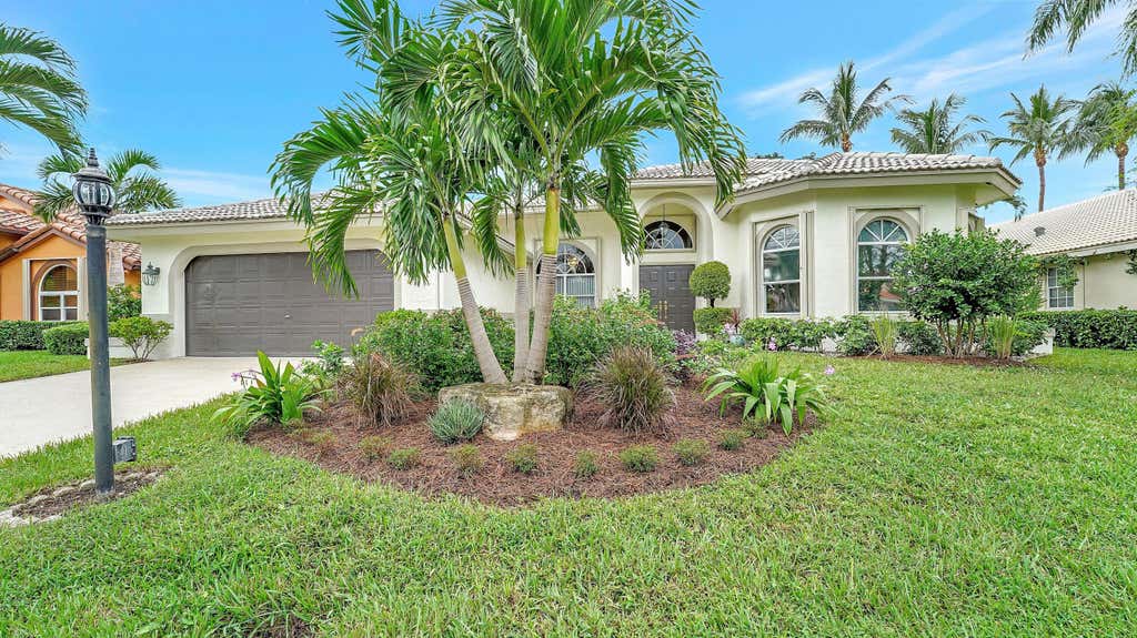 Photo of 5650 Aspen Ridge Circle, Delray Beach, FL 33484 (MLS # R10963460)