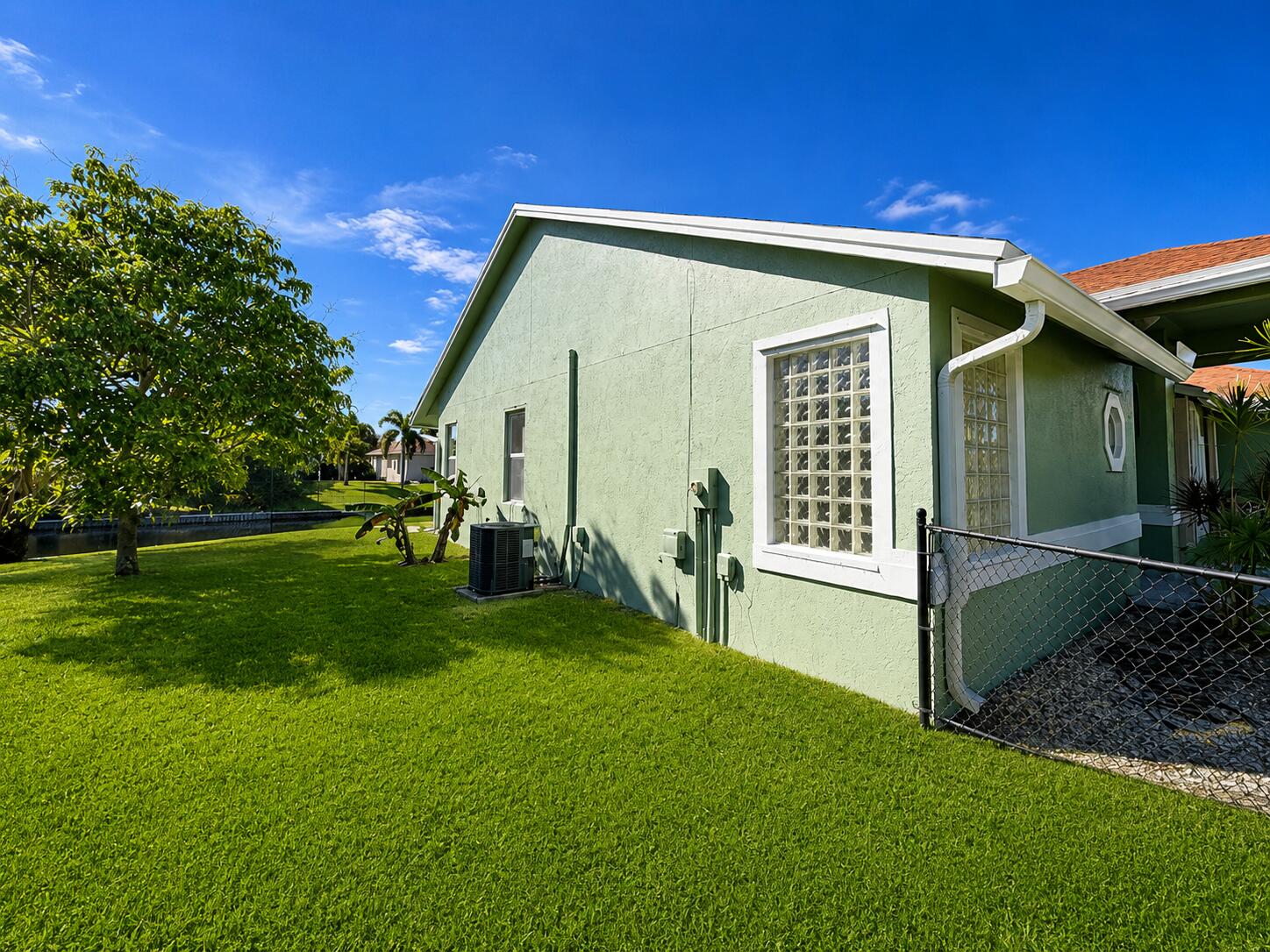 1168 Hatteras Circle