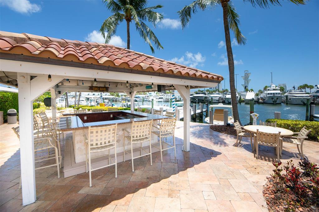 VENETIAN CONDO - Residential Lease