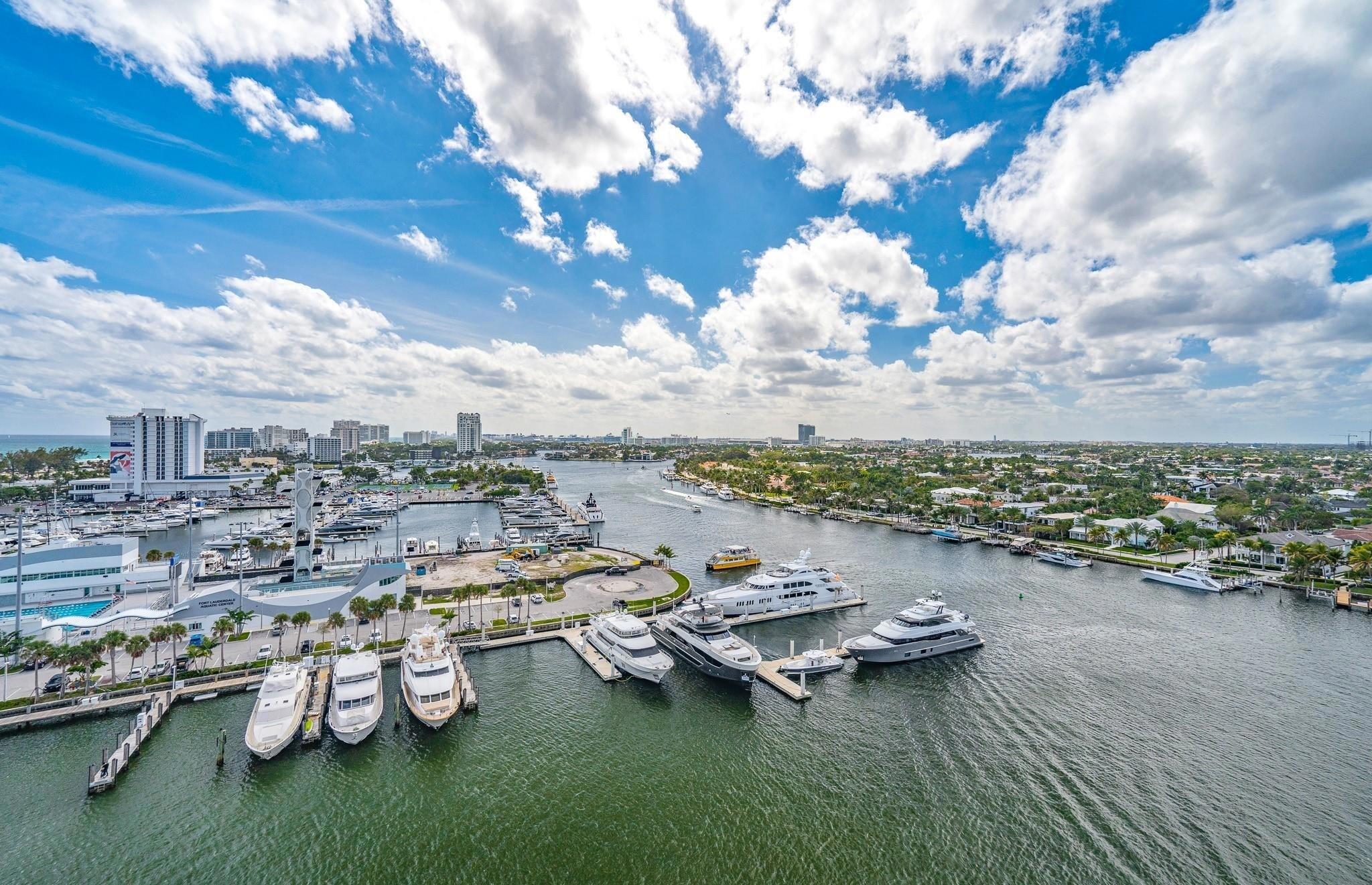 VENETIAN CONDO - Residential Lease