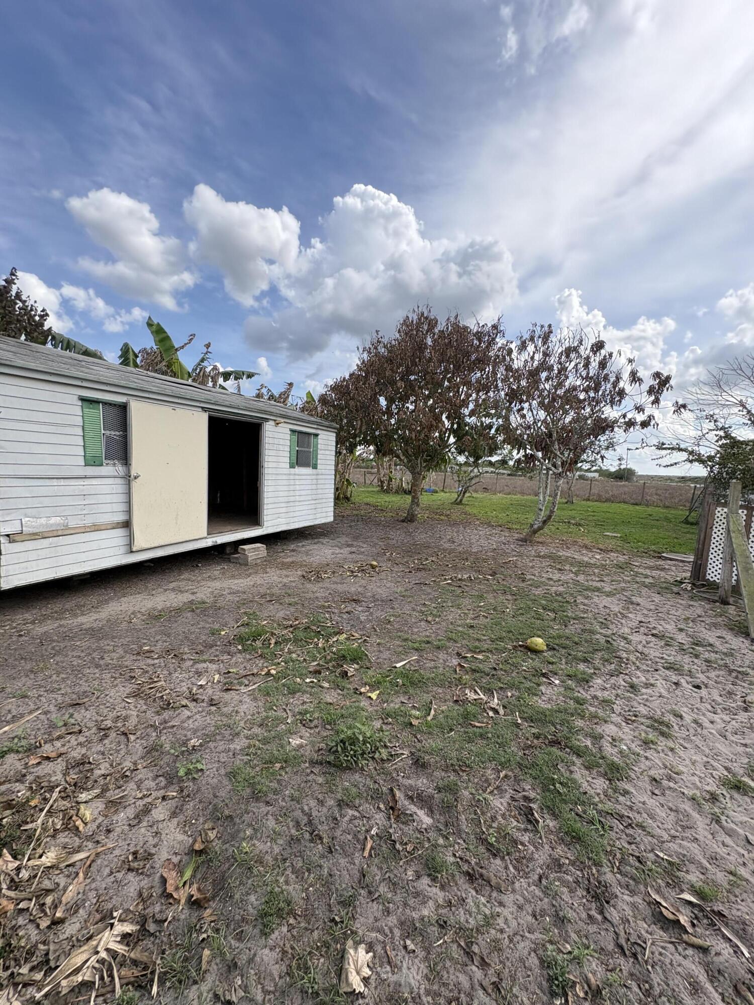 OUTBACK AREA (101500.00) - Residential