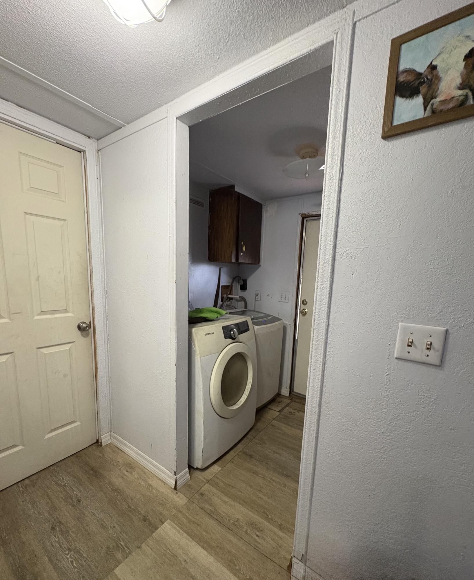 OUTBACK AREA (101500.00) - Residential