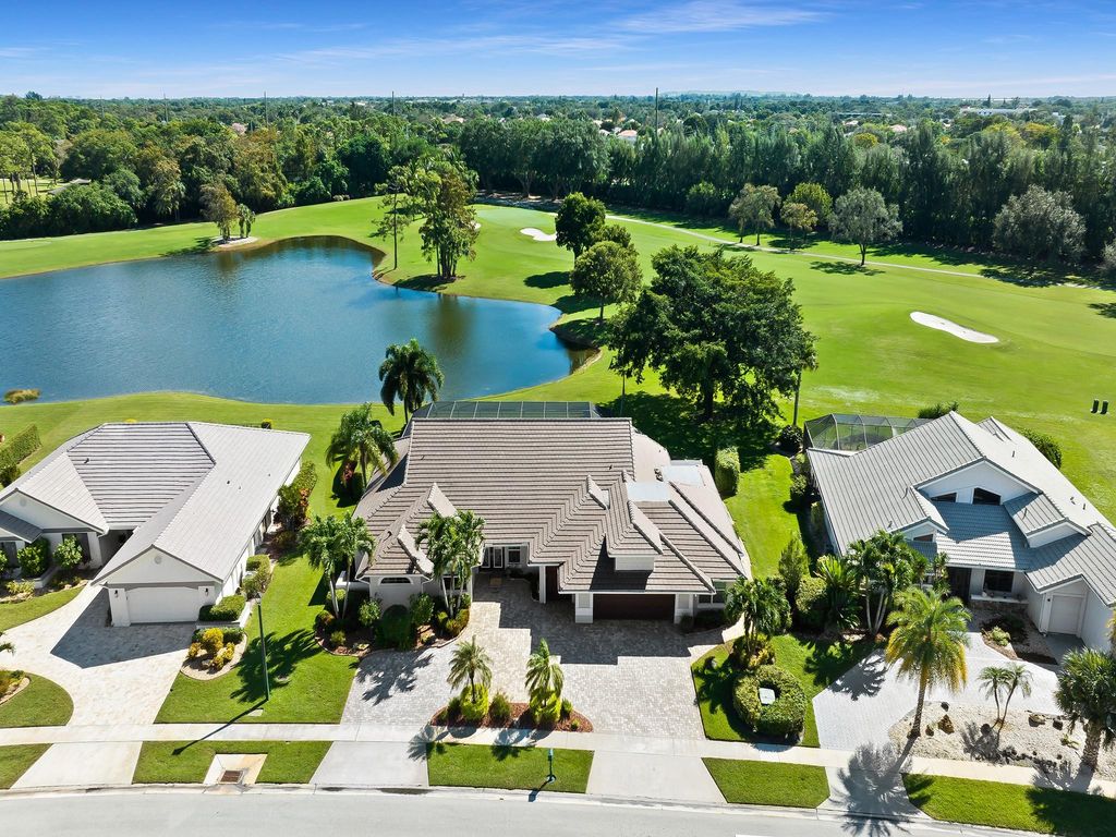 Photo of 10686 Boca Woods Ln, Boca Raton, FL 33428 (MLS # F10410422)