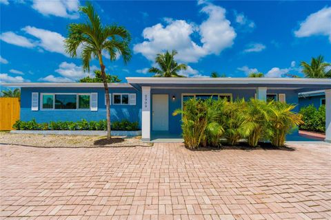 Single Family Residence in Wilton Manors FL 2909 9th Ave Ave.jpg