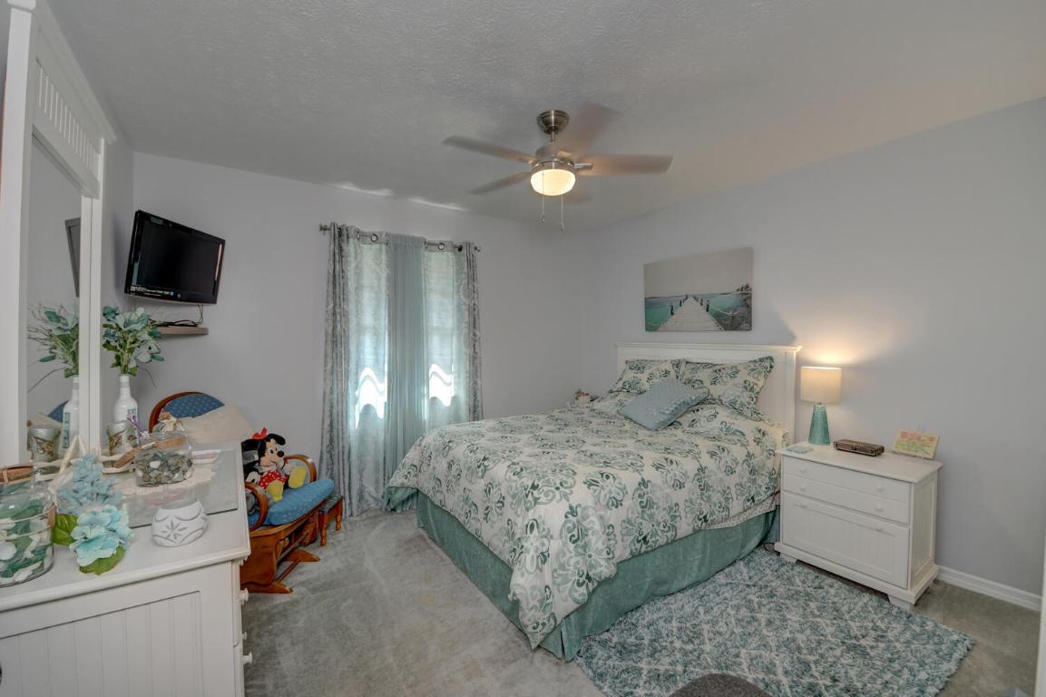 LAKEWOOD PARK UNIT 8 - Residential