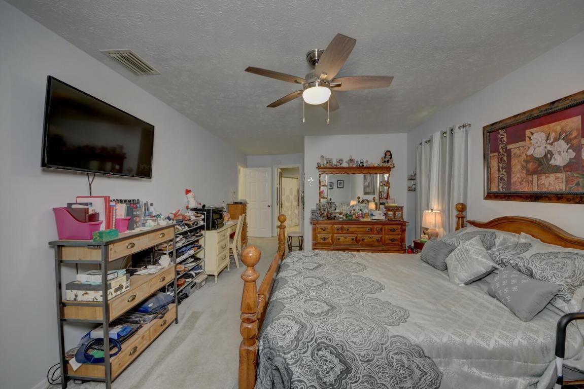 LAKEWOOD PARK UNIT 8 - Residential