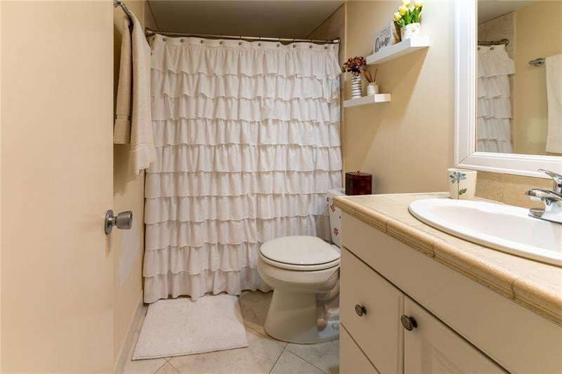 NO 71 PALM-AIRE COUNTRY CLUB - Residential