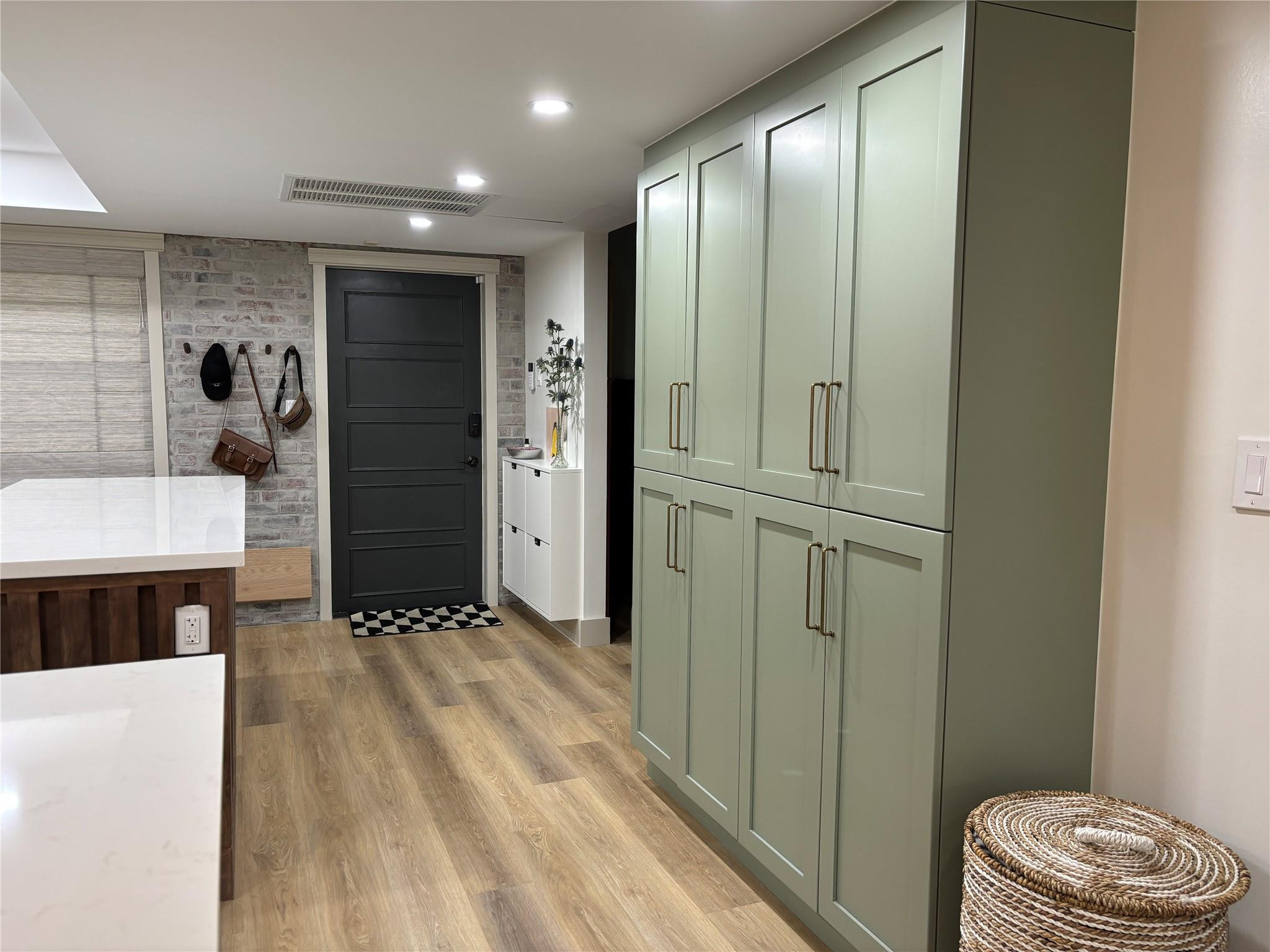 NO 71 PALM-AIRE COUNTRY CLUB - Residential
