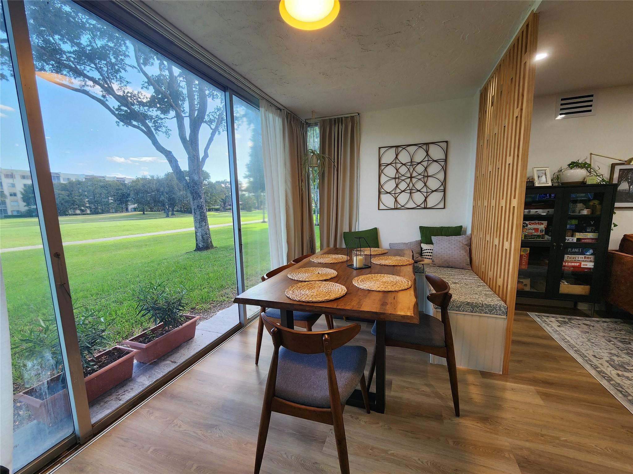 NO 71 PALM-AIRE COUNTRY CLUB - Residential