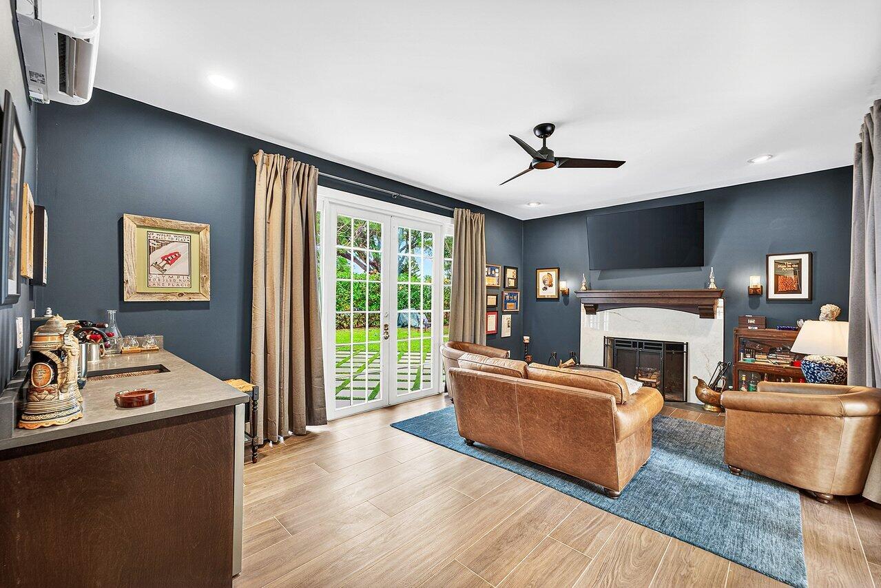 BOYNTON HEIGHTS - Residential