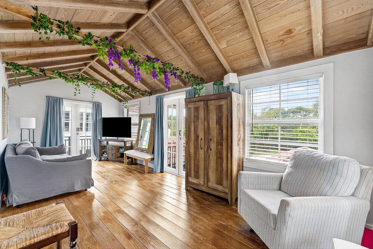 BOYNTON HEIGHTS - Residential