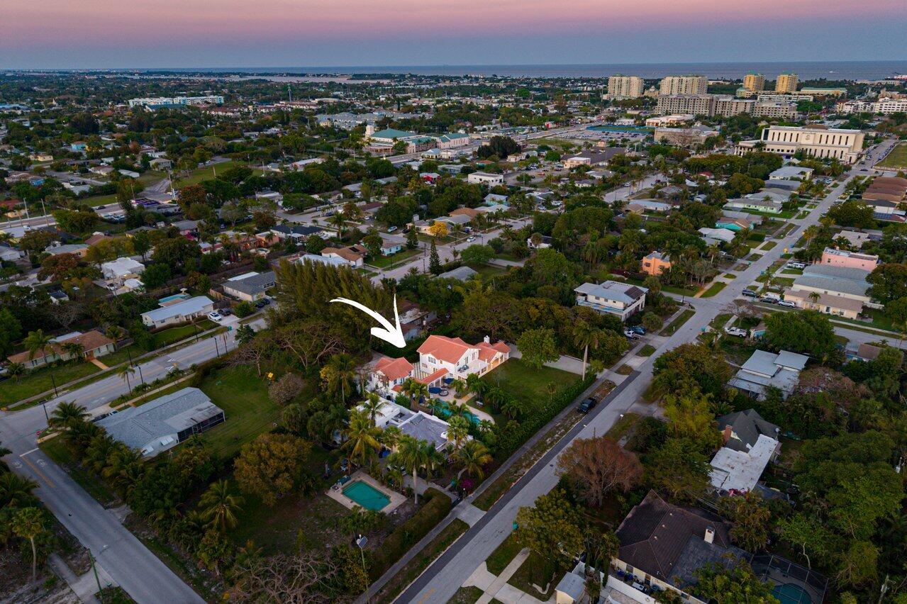 BOYNTON HEIGHTS - Residential