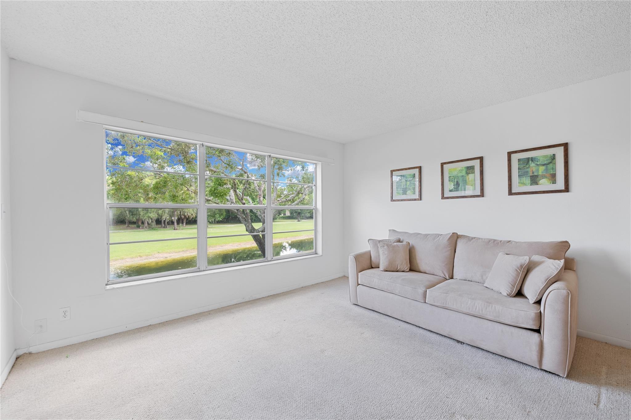 FAIRWAYS OF TAMARAC CONDO - Residential Lease