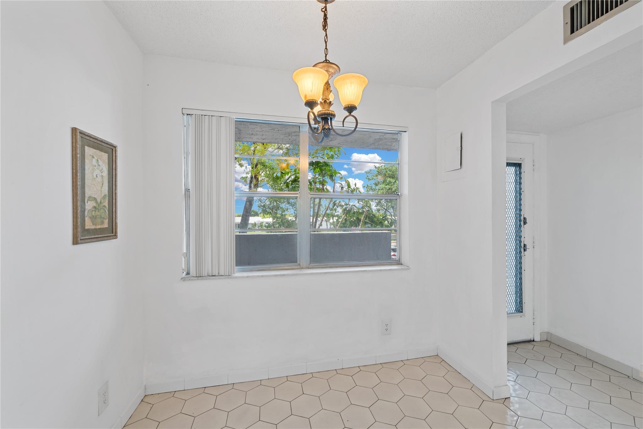 FAIRWAYS OF TAMARAC CONDO - Residential Lease