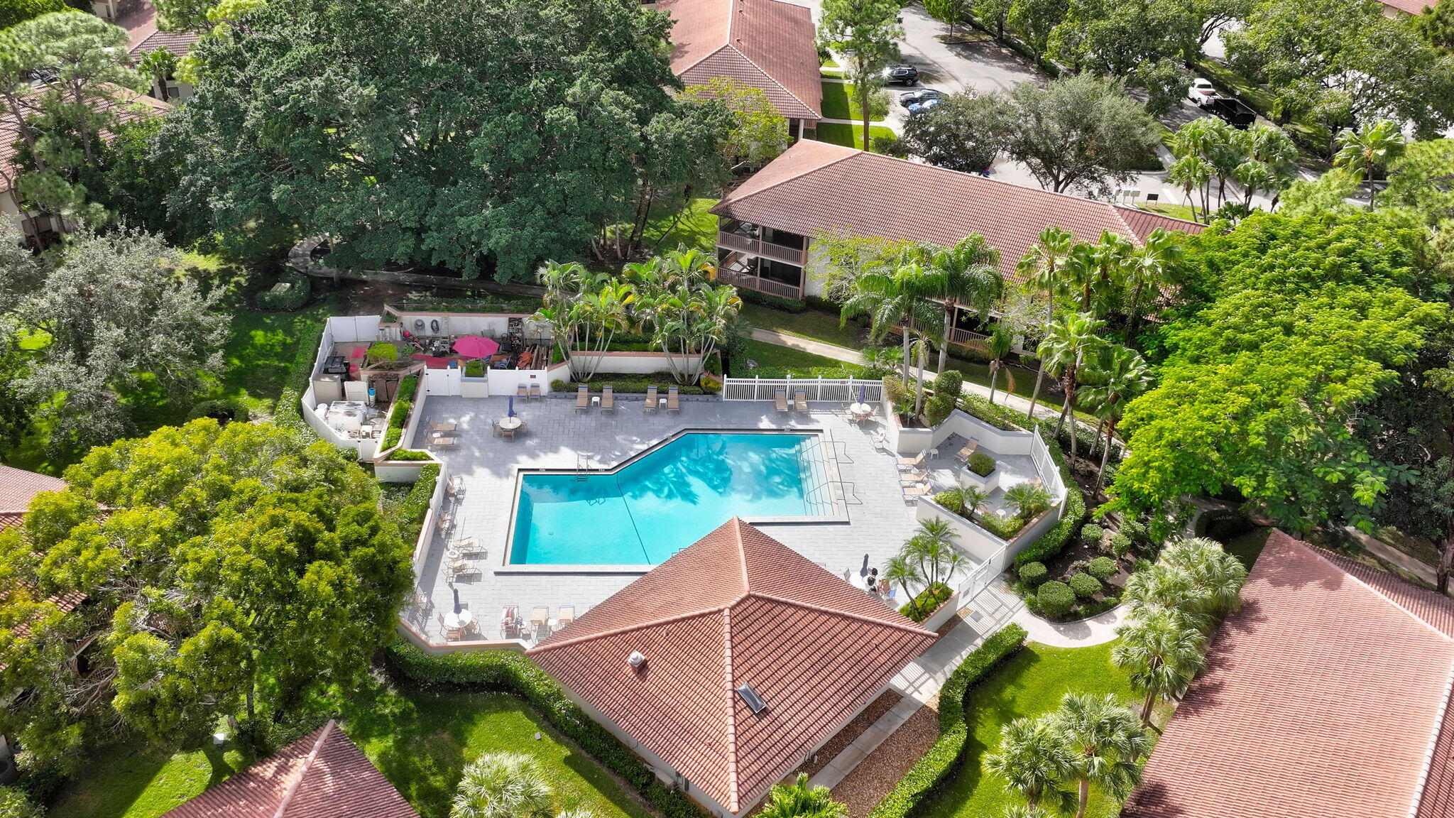 GOLF VILLAS CONDO - Residential Lease