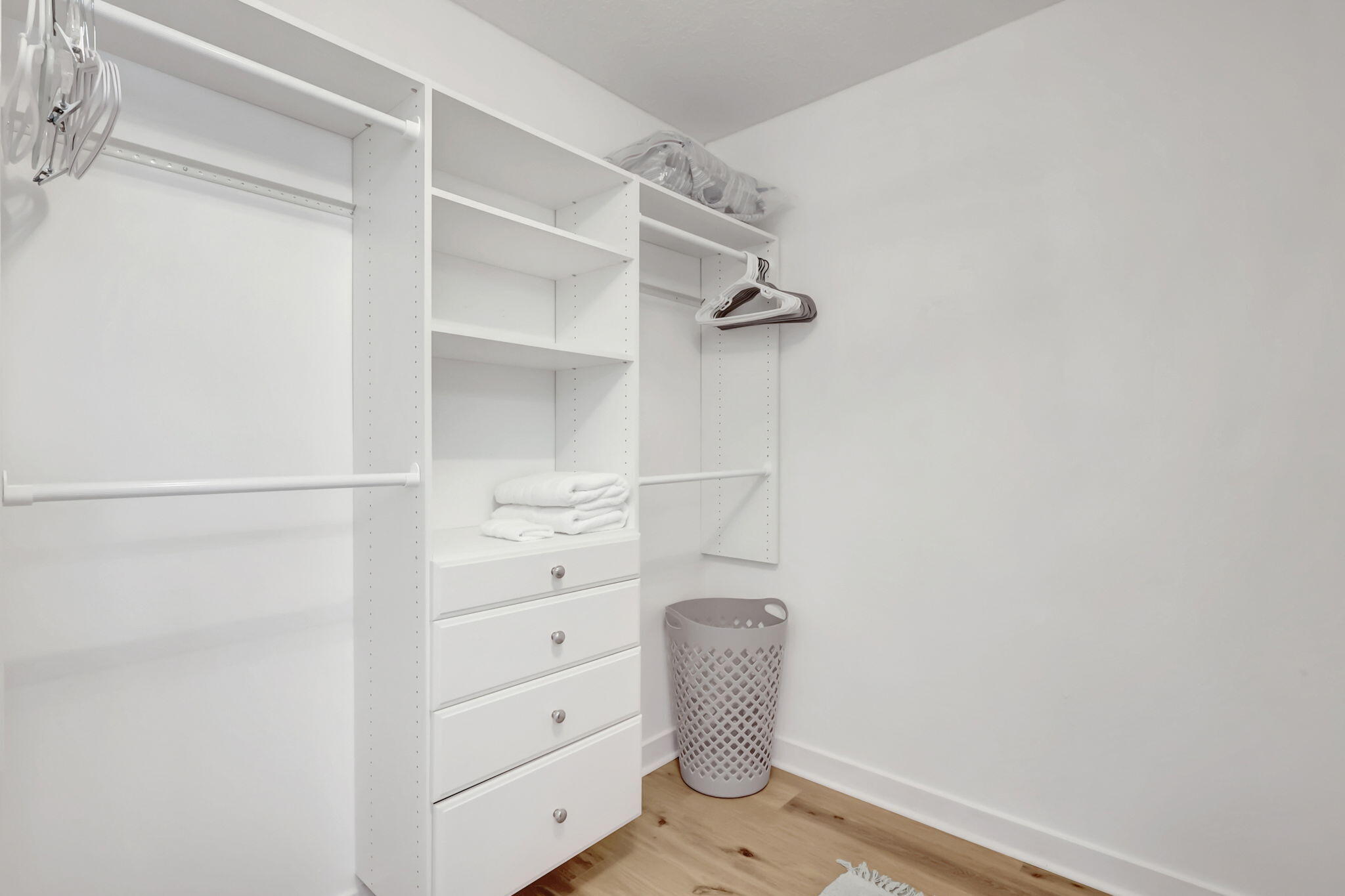 GOLF VILLAS CONDO - Residential Lease