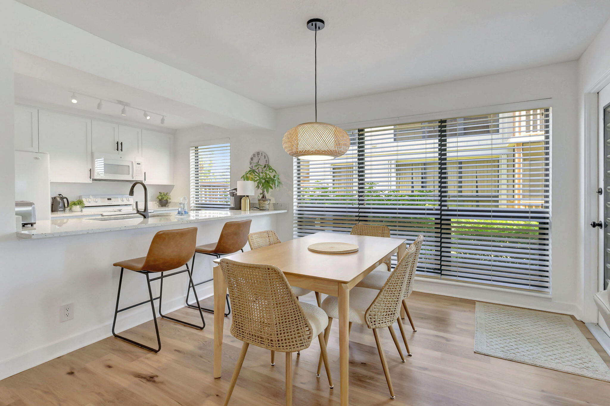 GOLF VILLAS CONDO - Residential Lease