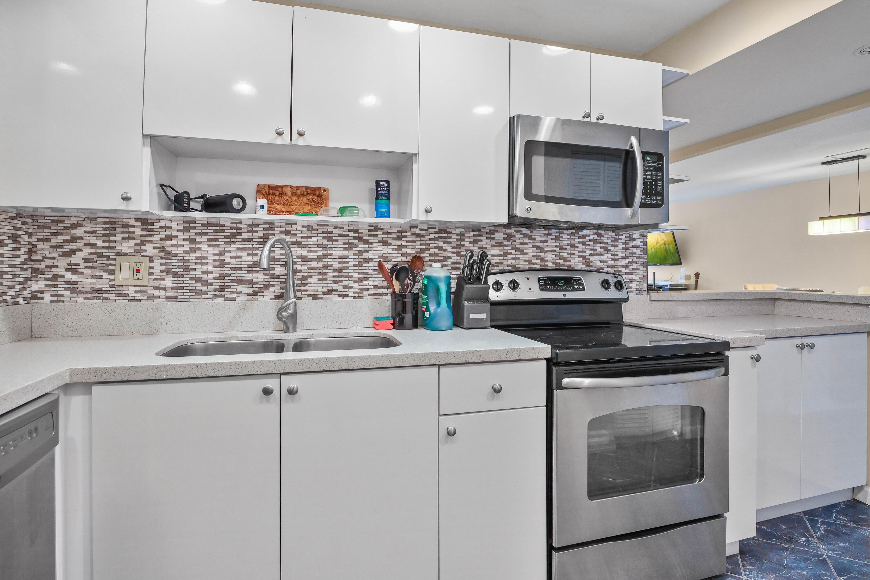 The Patrician - Residential