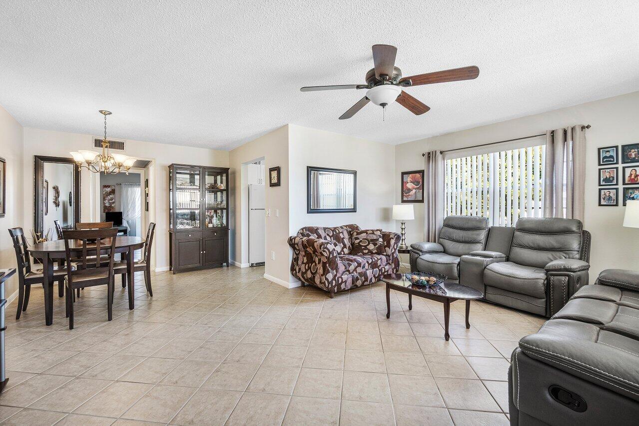 202 Windsor I