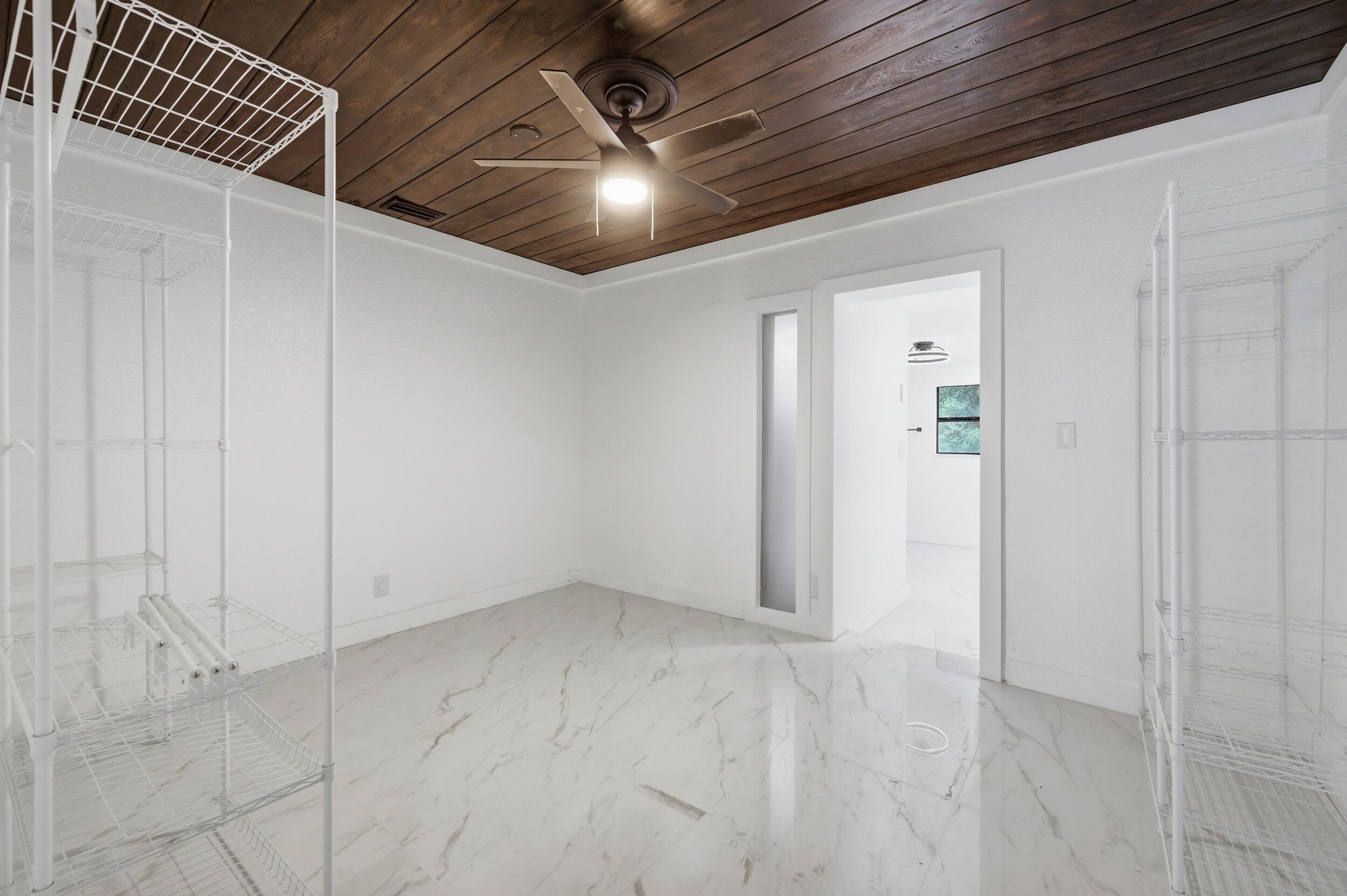 METES AND BOUNDS - Residential Lease