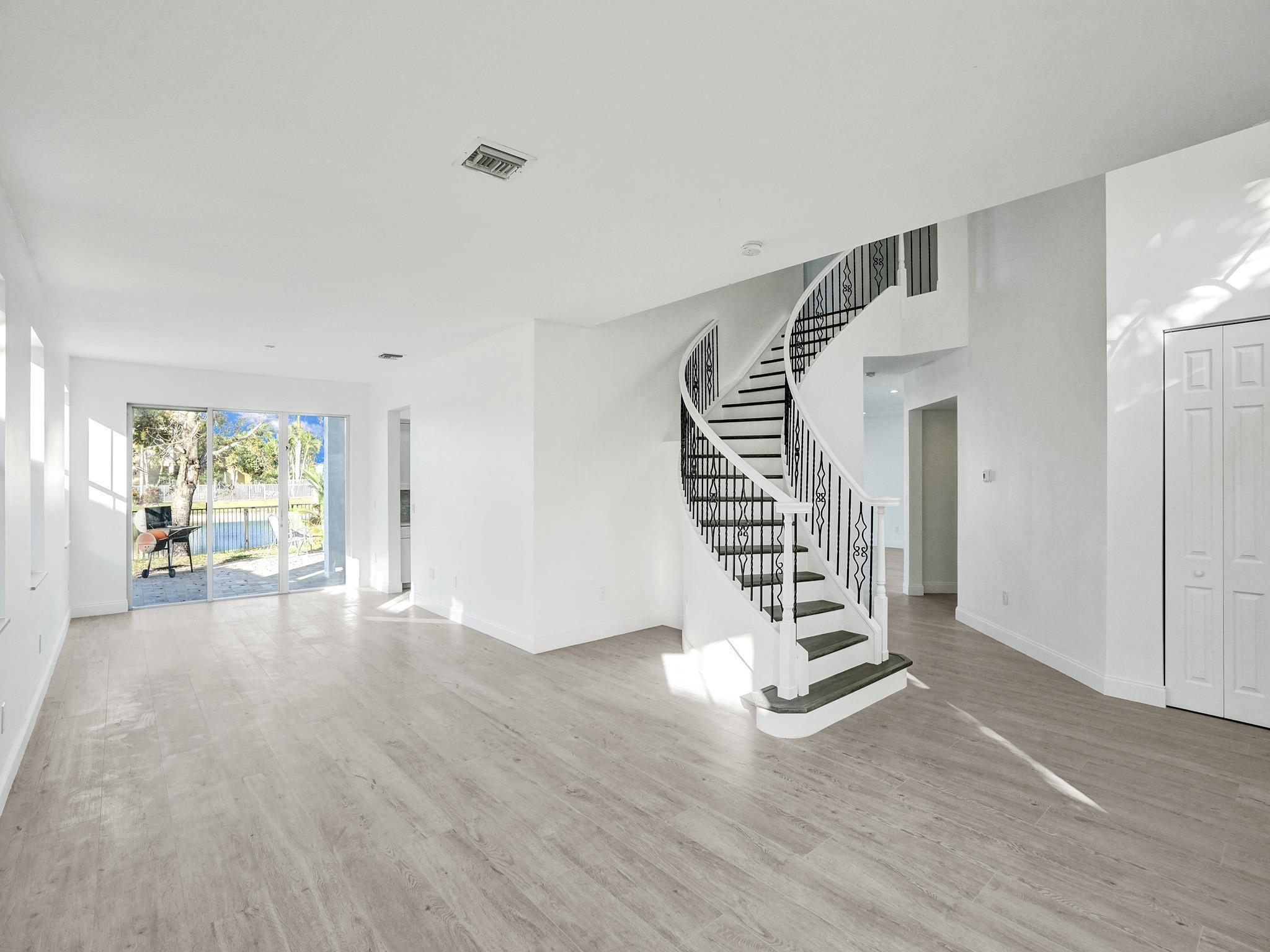 OLYMPIA 2 - Residential