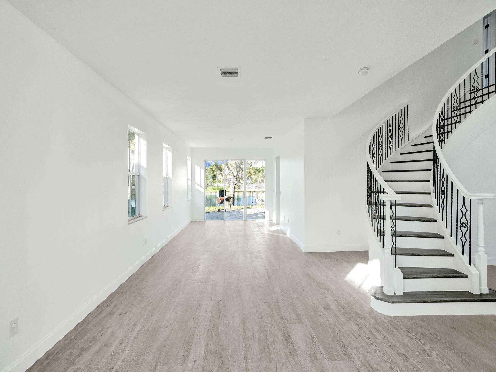 OLYMPIA 2 - Residential