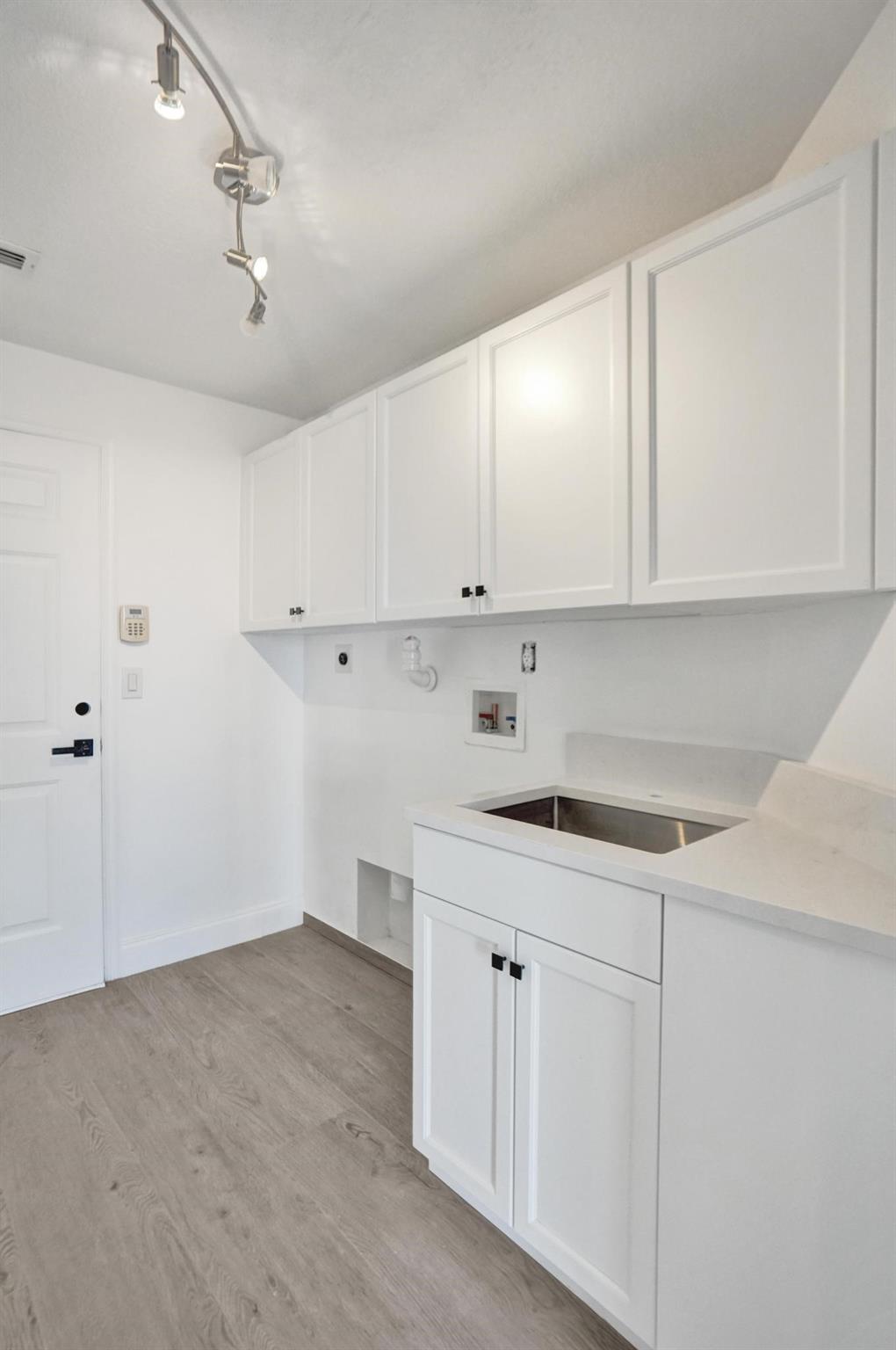 OLYMPIA 2 - Residential