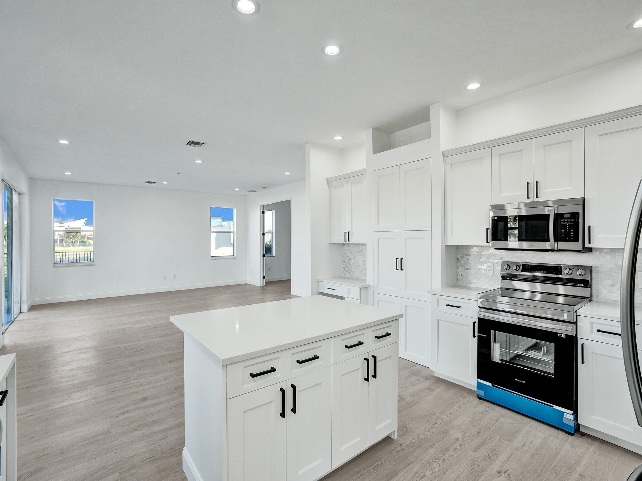 OLYMPIA 2 - Residential