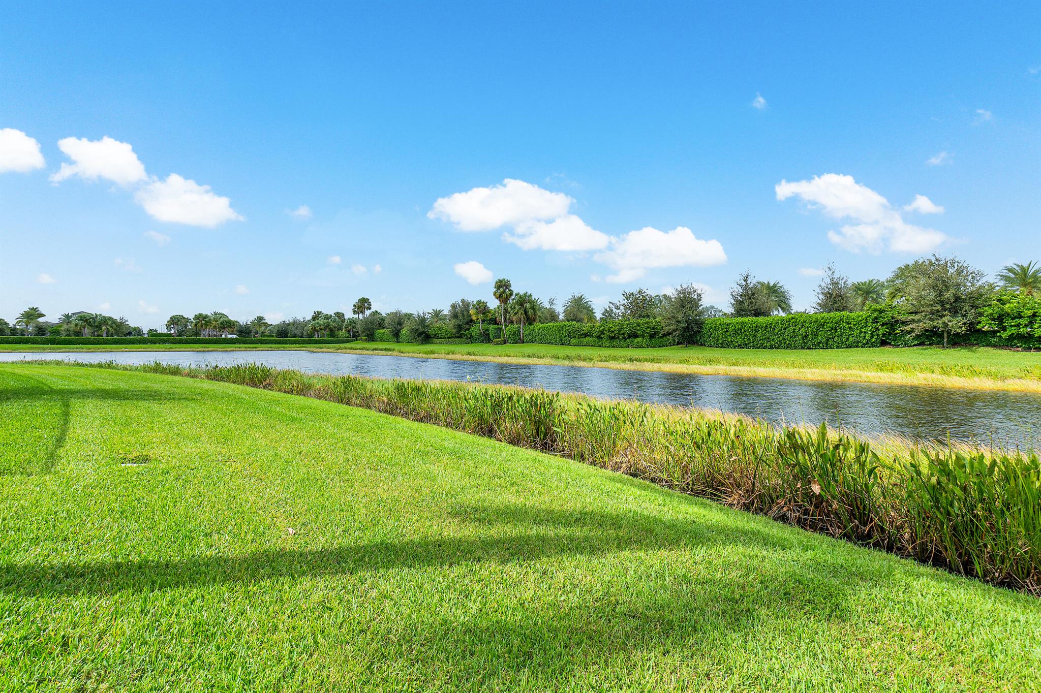 BOCA BRIDGES / CAMBRIDGE - Residential