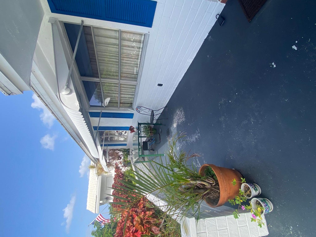 Photo of 2300 SW 19TH Avenue, Boynton Beach, FL 33426 (MLS # B26052209)
