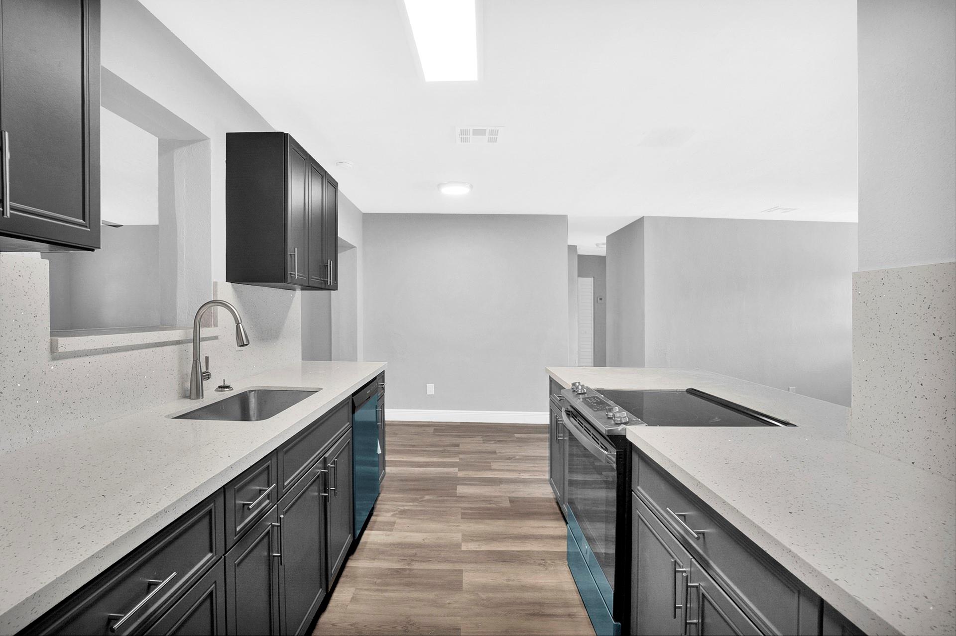 Carol City Lake Steven Es - Residential