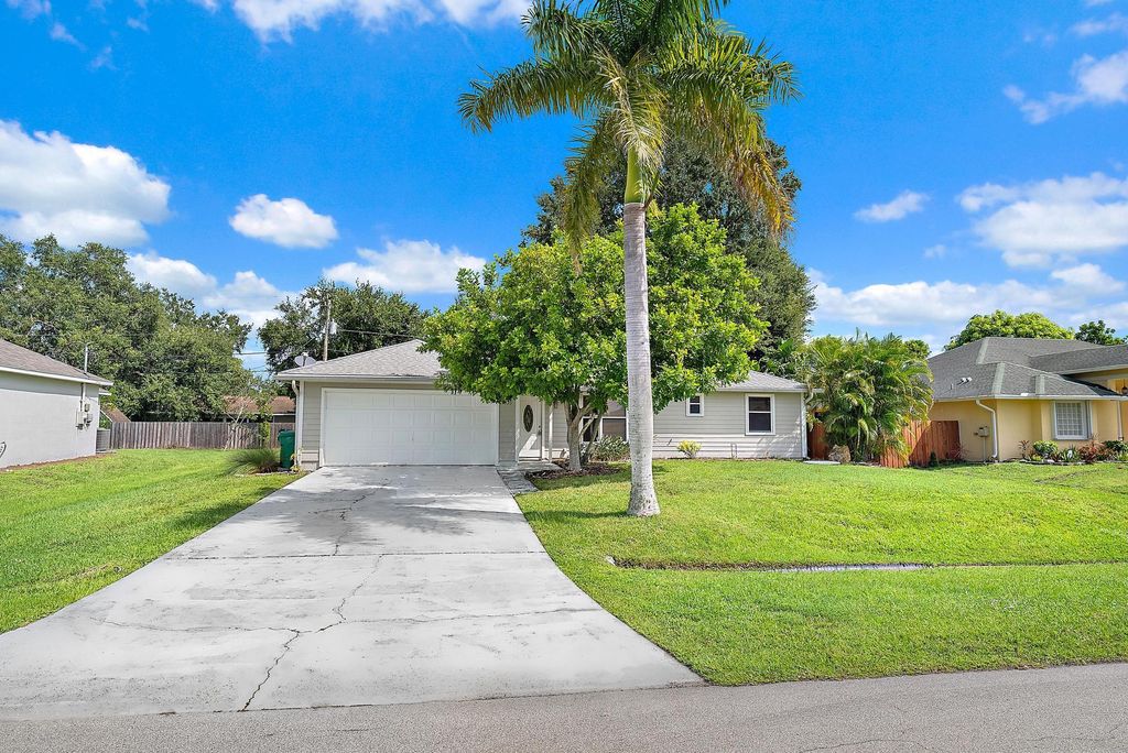 Photo of 1433 SW San Esteban Avenue, Port Saint Lucie, FL 34953 (MLS # R11123103)