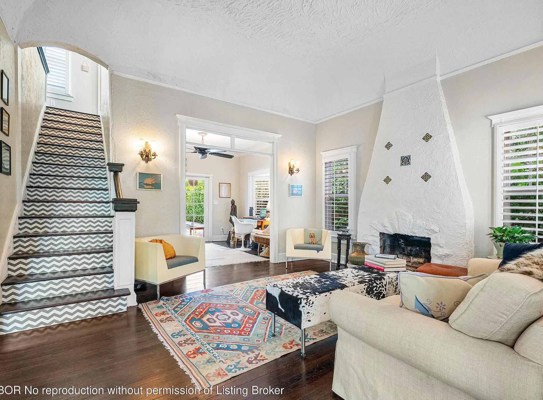 View photos, virtual tours, details... 323 Dyer Road
