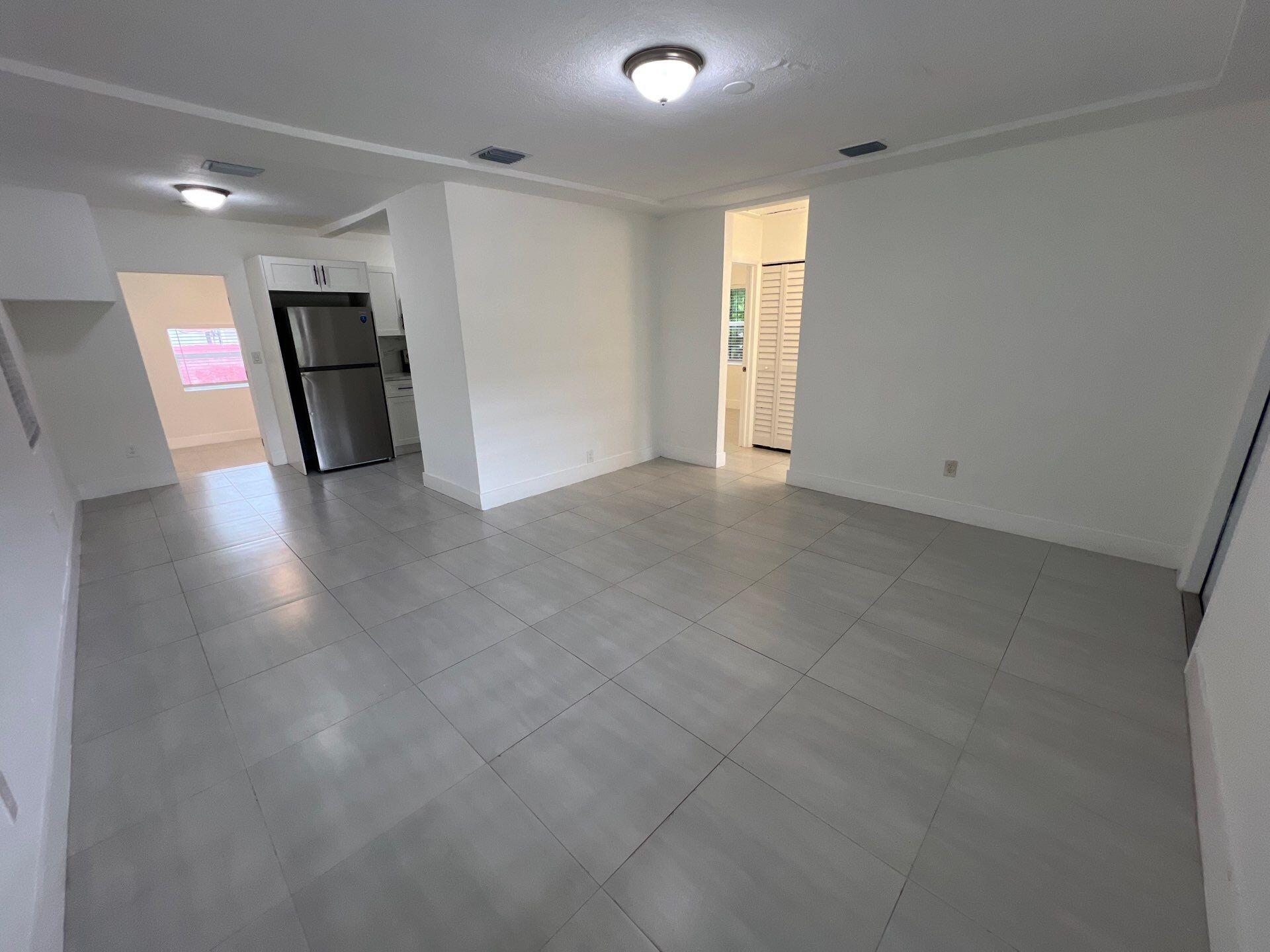 8125 NW 6th Avenue #01