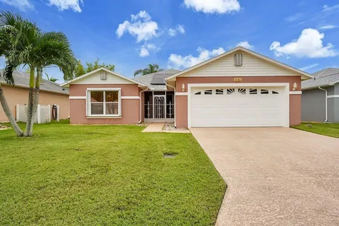 6126 Alexandria Circle, Fort Pierce, FL MLS: R11083079