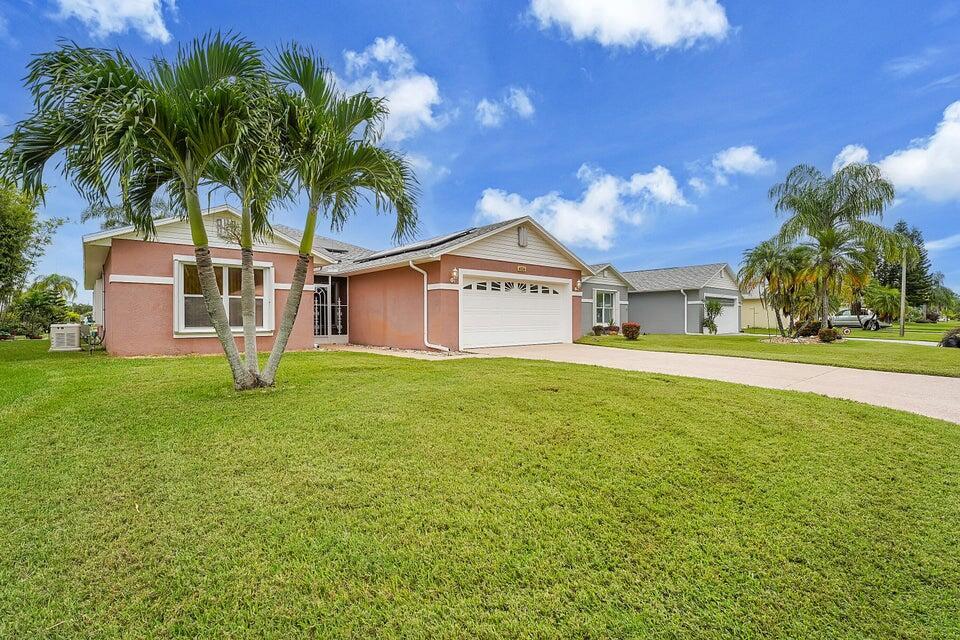 6126 Alexandria Circle