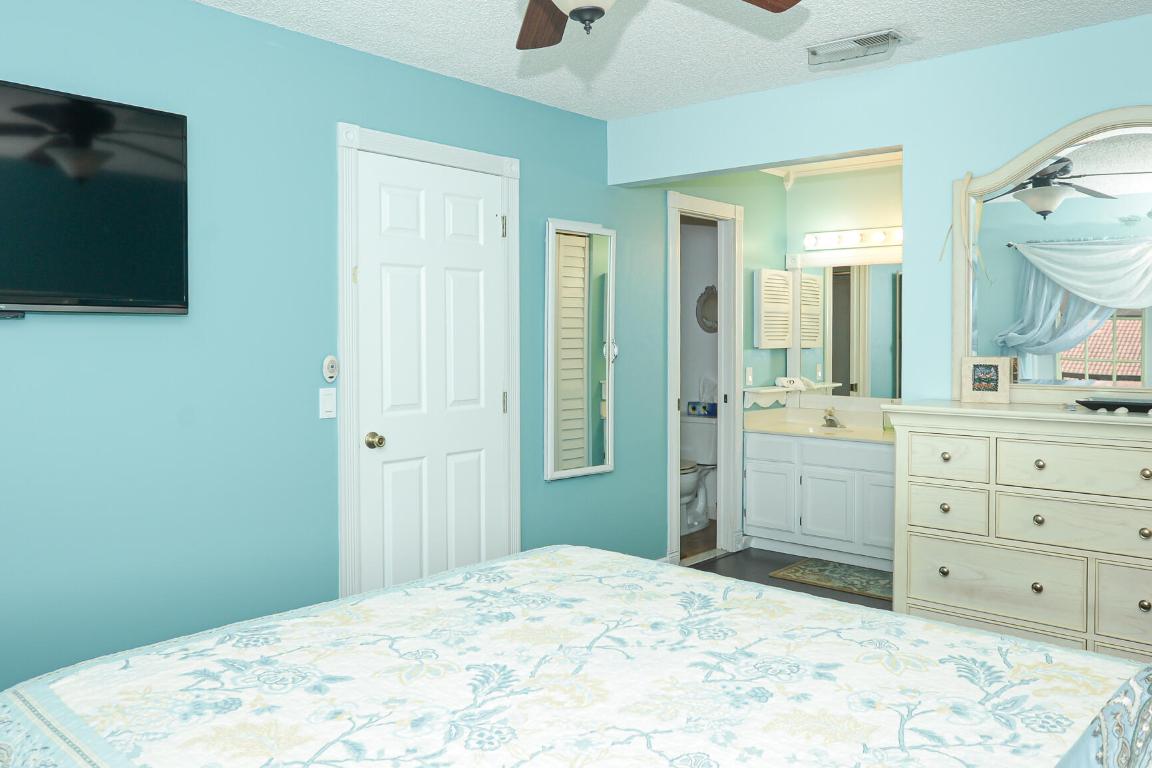 Seagrass Condominium - Residential