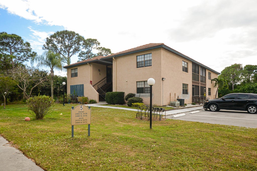 Photo of 2482 SE Garden Terrace #508, Port Saint Lucie, FL 34952 (MLS # R11153681)