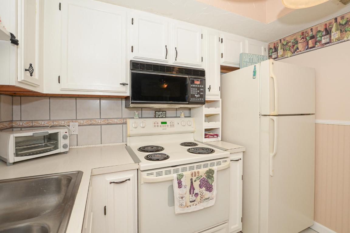 Seagrass Condominium - Residential