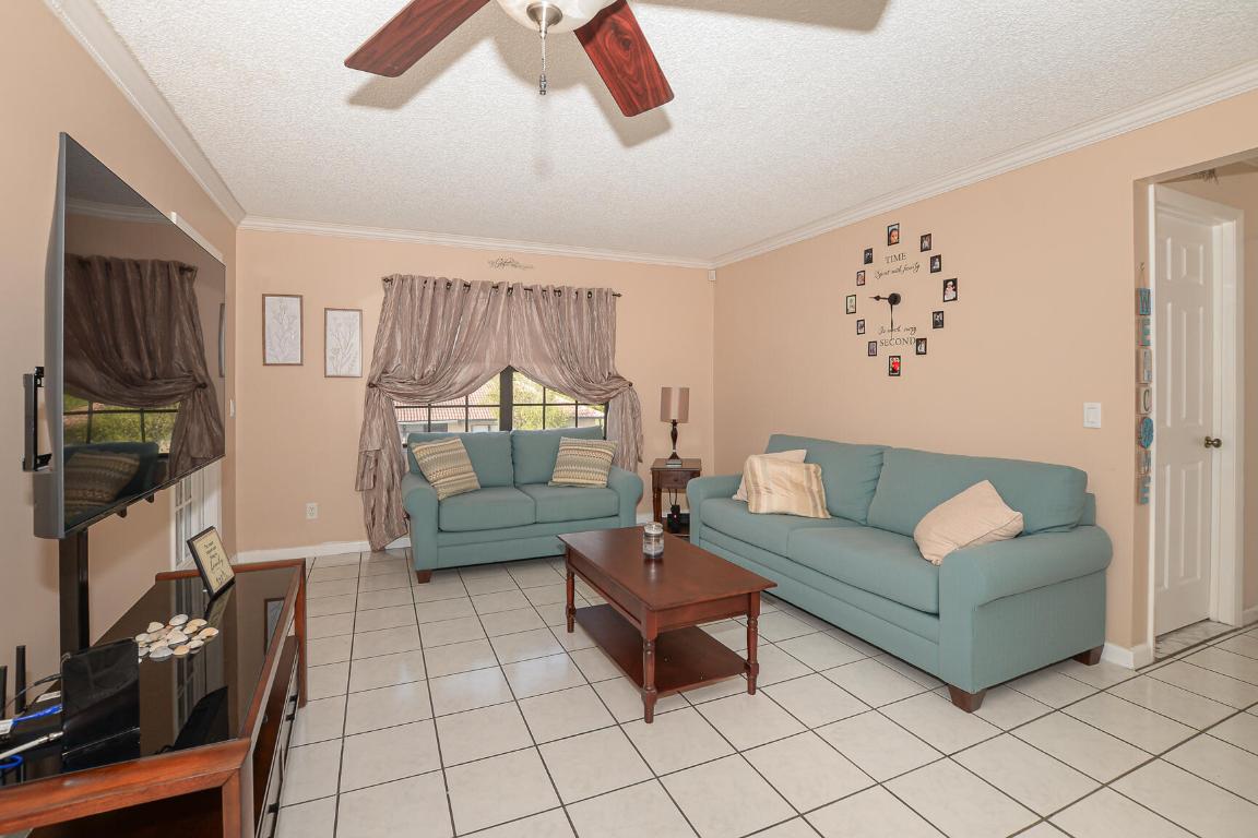 Seagrass Condominium - Residential