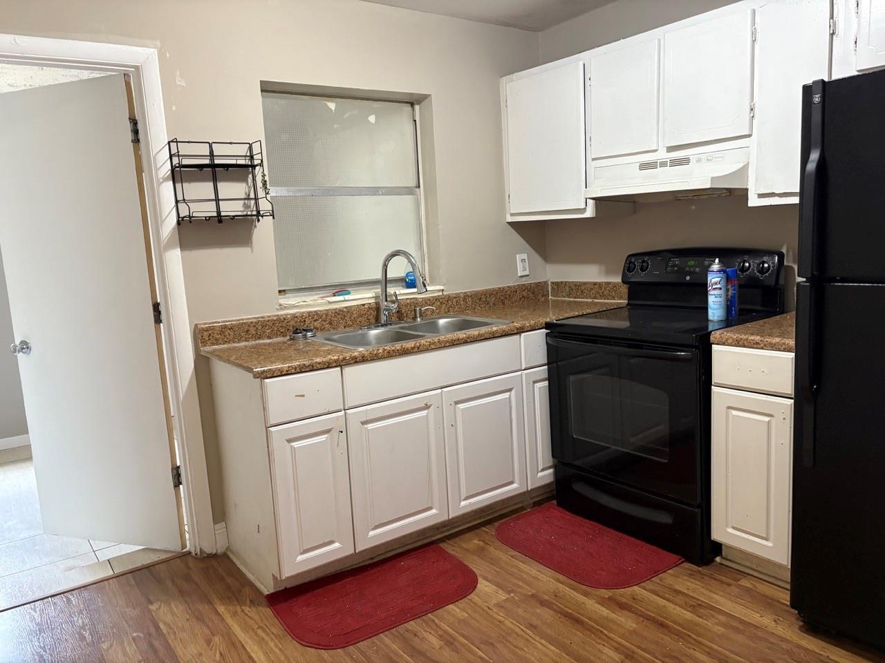 SUNSHINE VILLAS - Residential Income