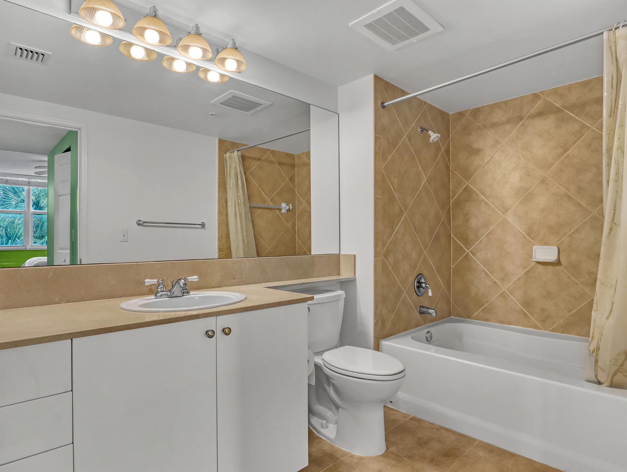 MARINA VILLAGE AT BOYNTON - Residential