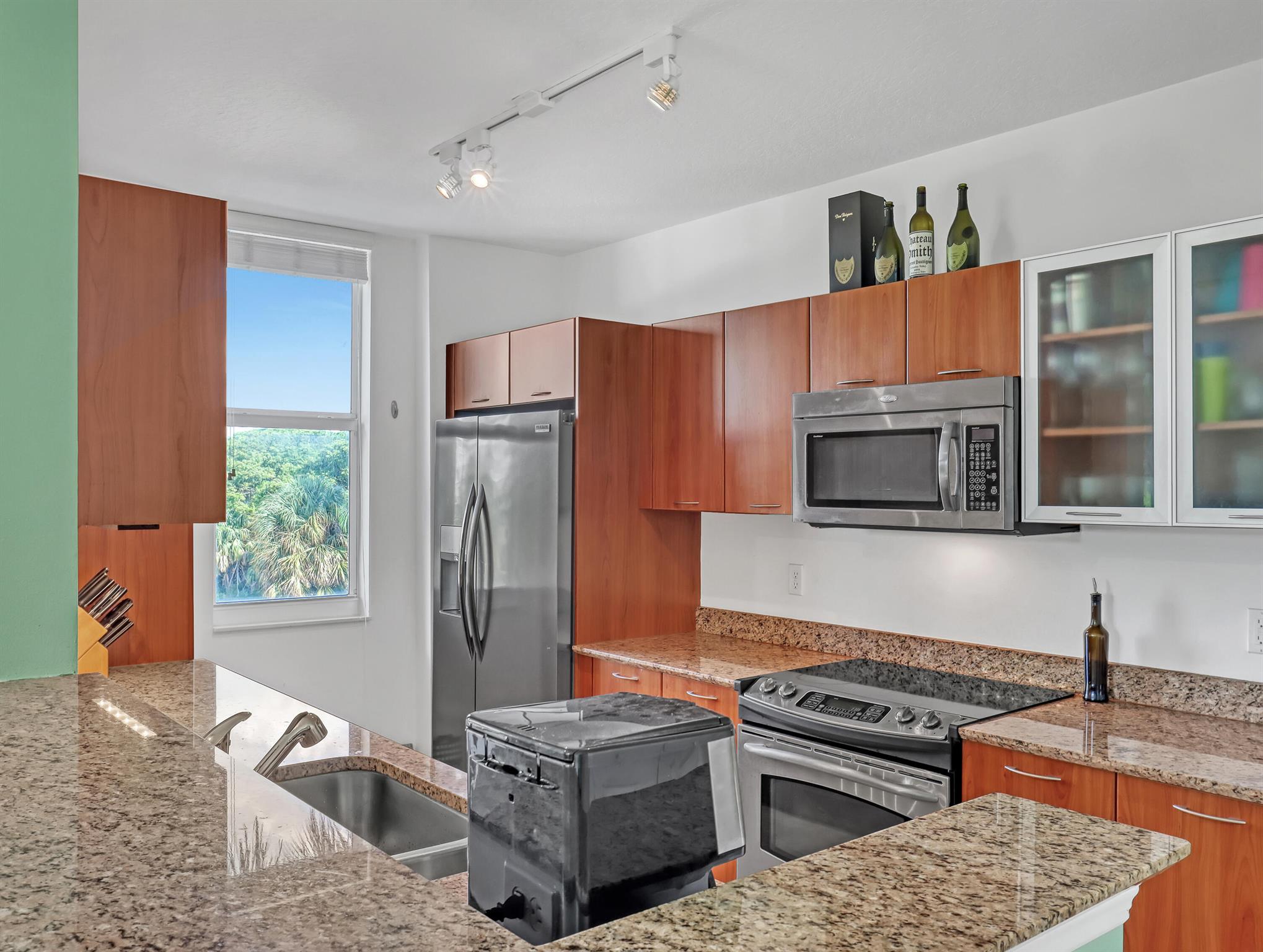 MARINA VILLAGE AT BOYNTON - Residential