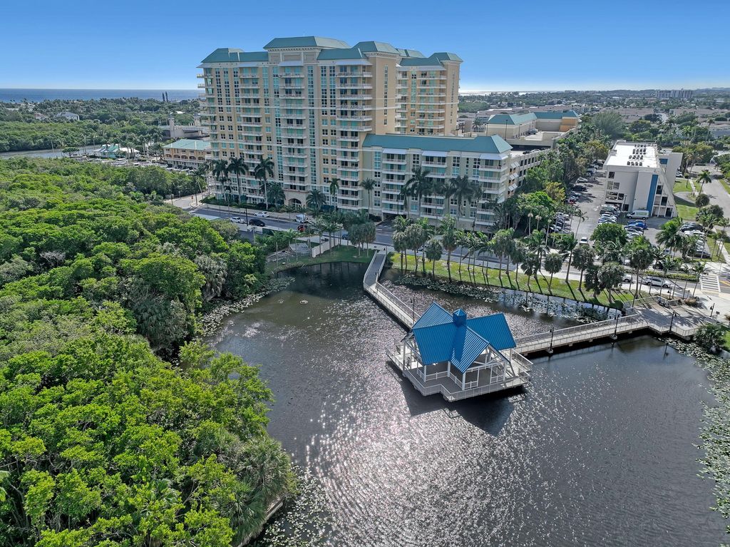 Photo of 700 E Boynton Beach Boulevard #312, Boynton Beach, FL 33435 (MLS # R11145654)