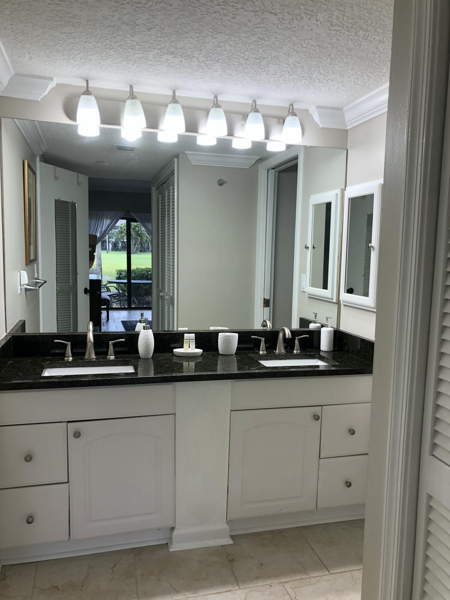 BAGATTELLE CONDO - Residential Lease