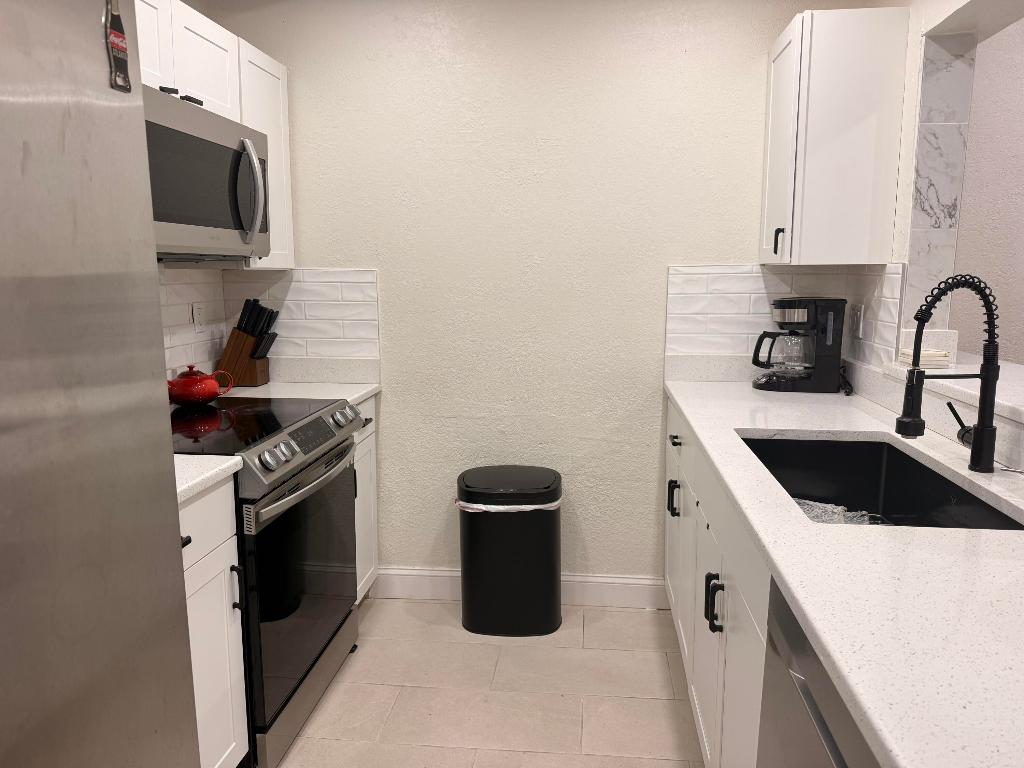 5130 Elmhurst Road A