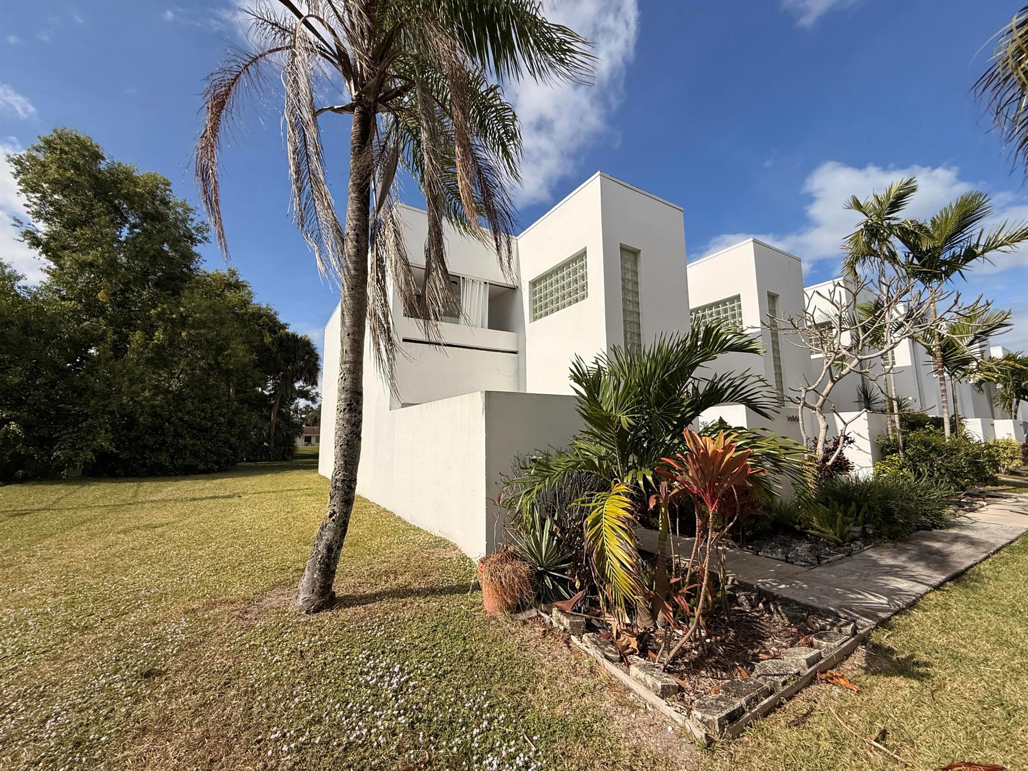 PARK PLACE TOWNHOMES - Residential